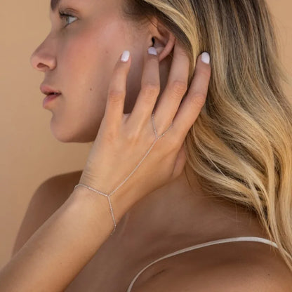 Boho Grace Beaded Hand Chain – Minimalist Bracelet Ring Set in Gold & Silver