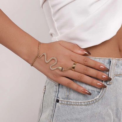 Serpent Queen Hand Chain – Gothic Snake Bracelet Ring in Gold & Silver